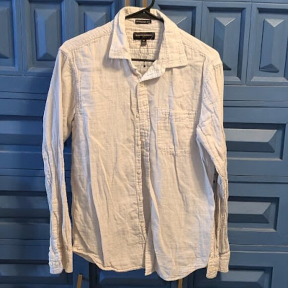 A3 BANANA REPUBLIC Untuck Fit Button Down Top - Picture 1 of 5